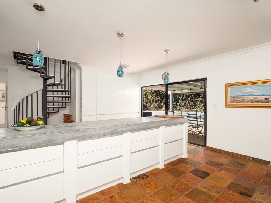 4 Bedroom Property for Sale in Rexford Western Cape